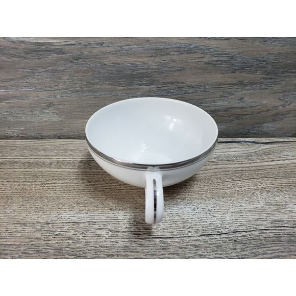 Fukagawa Arita Hand Painted Small Tea Cup Silver Pattern 900P - Picture 5 of 9